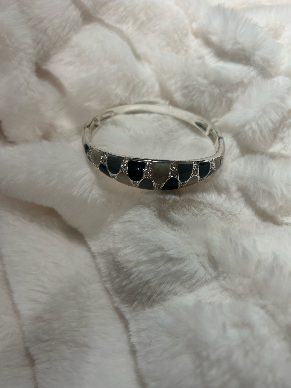 Vintage Avon NRT Silver-Tone Black, Sand and Gray Enamel Bangle Bracelet
